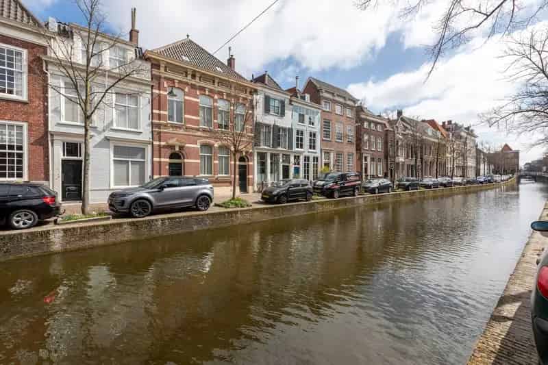 Grachtenpand Delft Oude Delft 32 226m2 4 slaapkamers