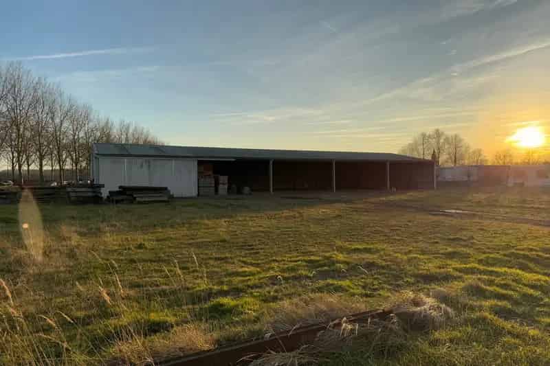 Bedrijfshal te huur Terheijden 210m²