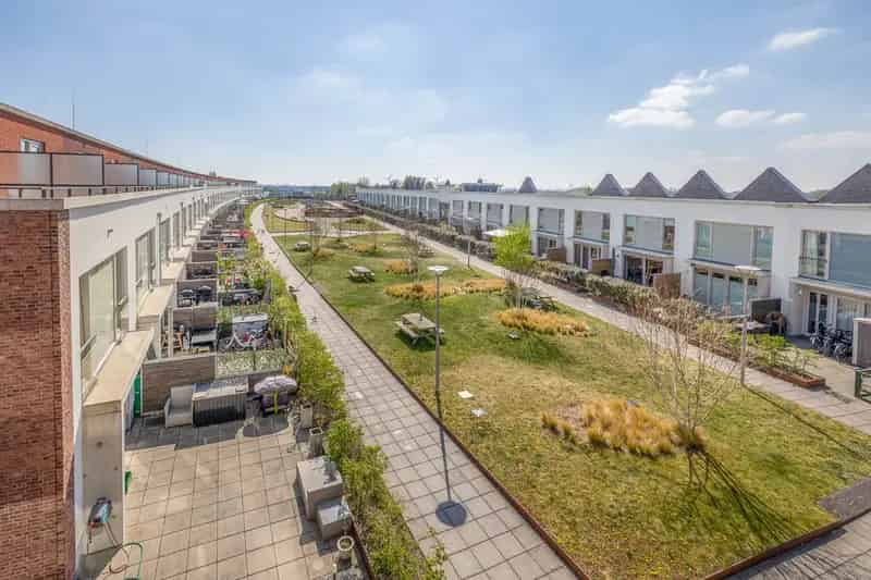 Luxe appartement 114m2 Waddinxveen 3 slaapkamers 2 balkons parkeerplaats