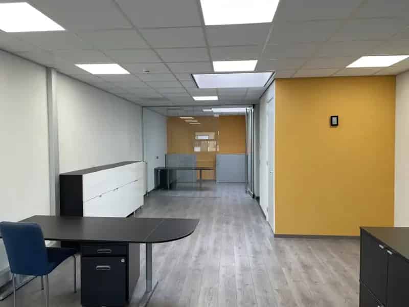 Bedrijfsunit 160m² te huur Zwarteweg