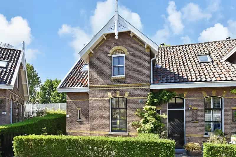 Huis te koop Delft Agnetapark Rijksmonument 54m2 250m2 tuin