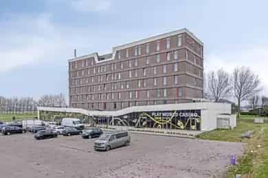 Hotelcomplex Hoofddorp 162 Kamers te Koop