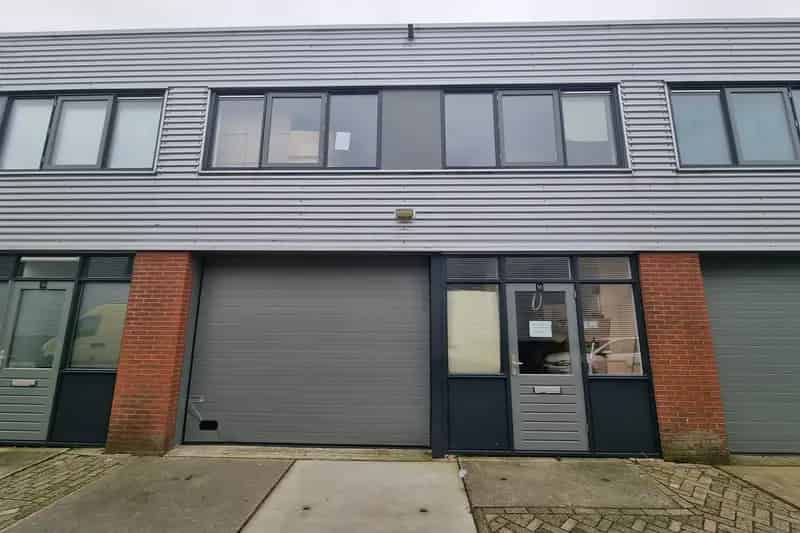 Bedrijfshal Gouda 140m2 te koop