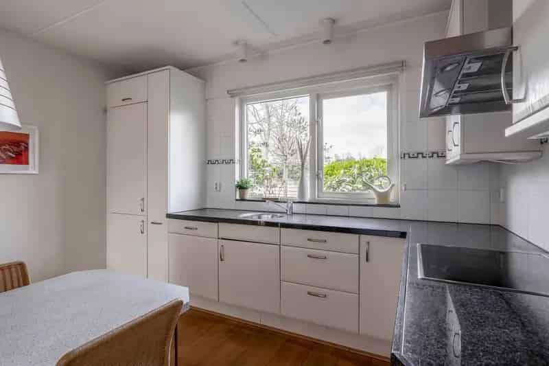 Hoekwoning Schollevaar 3 slaapkamers tuin oprit