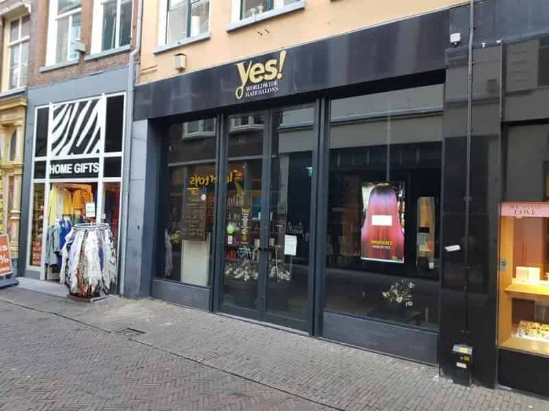 Winkelruimte Deventer Lange Bisschopstraat 100m2