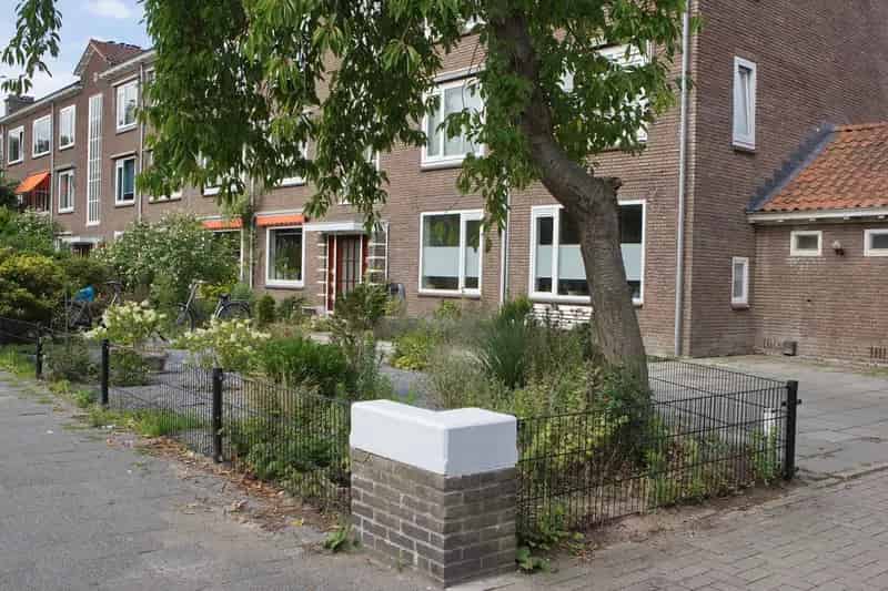 Ruime Benedenwoning nabij Huis te Hoornpark