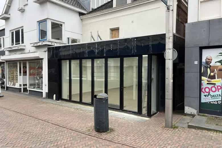 84m2 Winkelruimte te Huur Barendrecht Centrum