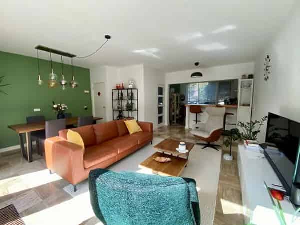 Huis Dopheide Eindhoven Ruime Hoekwoning Nabij Centrum