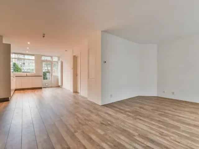 Te huur Appartement Amsterdam Oud Zuid Ruime Tuin 90m2