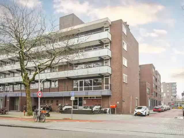 Ruim 2-kamer appartement Amsterdam Nieuw-West