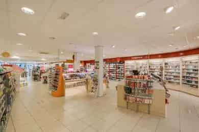 274 m2 Winkelruimte te Huur Weert A1 Locatie