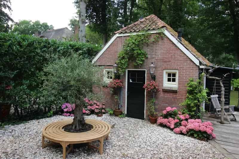 Studio in Blaricum met 2 kamers