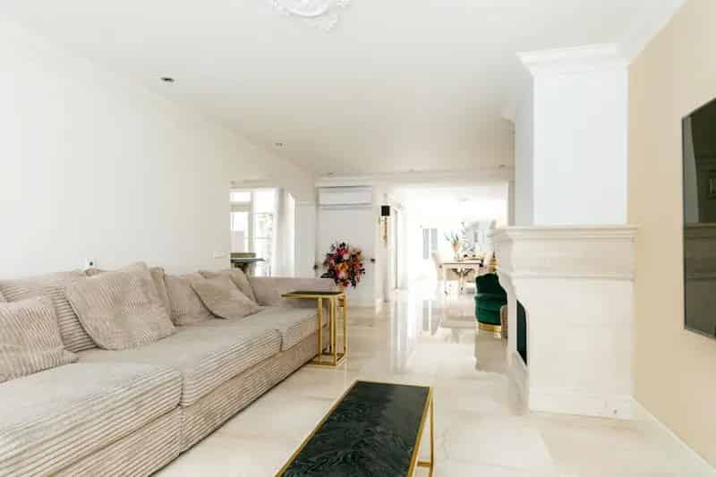 Luxe Eindwoning met B&B Spa 3 slaapkamers Instapklaar