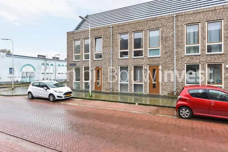 Ruime 4-kamer woning 98m2 3 slaapkamers kindvriendelijke buurt
