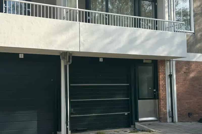 Garagebox te koop Amsterdam Buitenveldert nabij Van Boshuizenstraat