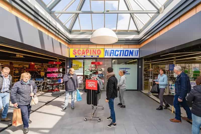 Winkel te Huur Oosterhout Arendshof 919m2