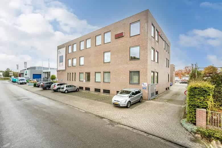 Kantoorruimte Valkenswaard 2006 m2 te koop