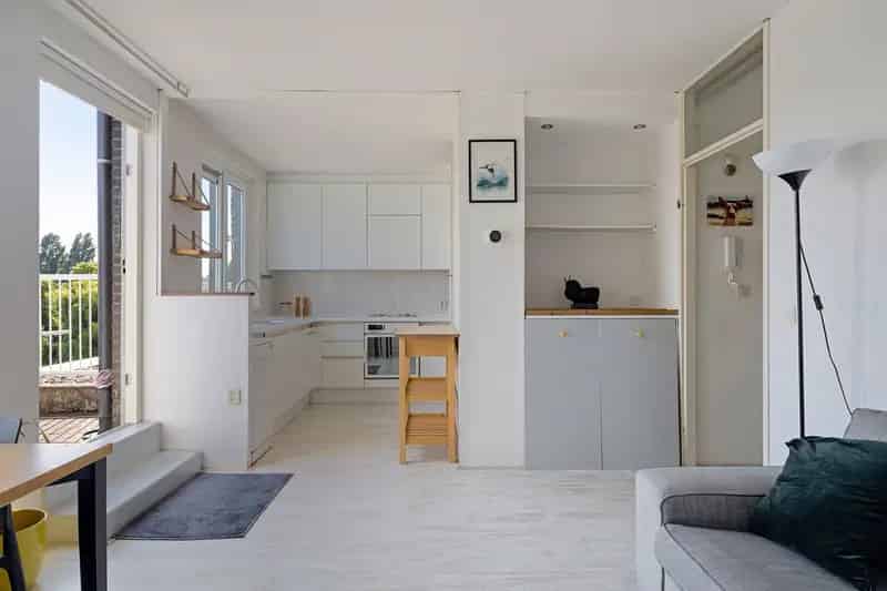 Amsterdam Grachtenpand 2-kamer appartement te koop