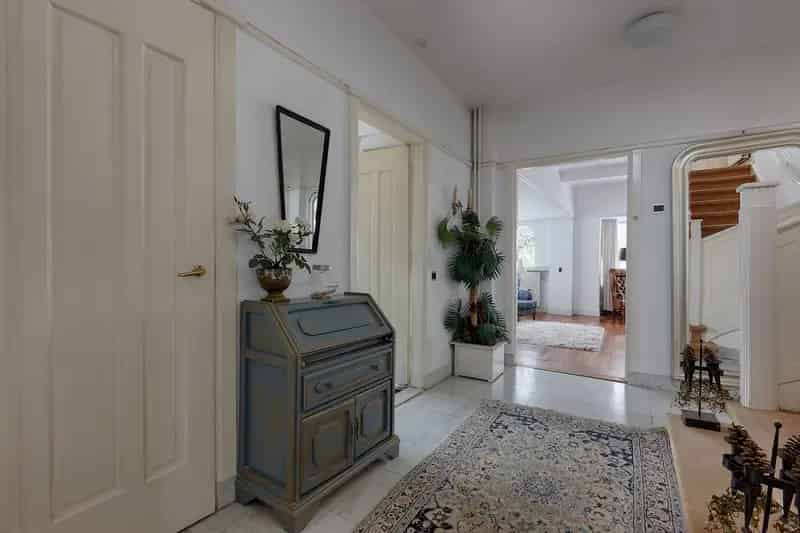 Huis te koop Wassenaar: Rietgedekte Villa 221m2 met Tuin en Garage