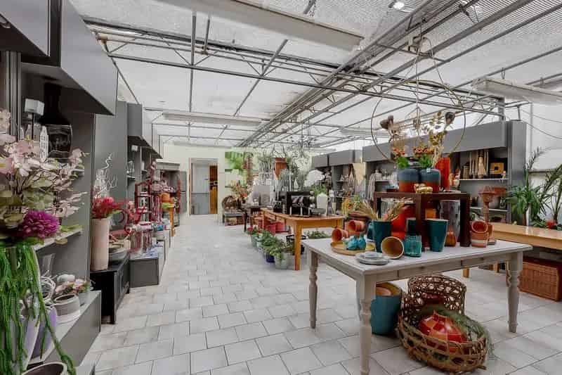 Winkelpand Joure te koop: 93m² winkelruimte + 120m² bovenverdieping