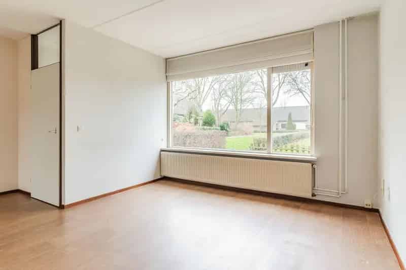 Tussenwoning Zaltbommel - Ruime woning met diepe tuin
