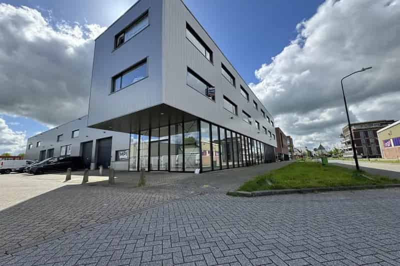 Kantoor te Huur Houten Lange Schaft 110m2