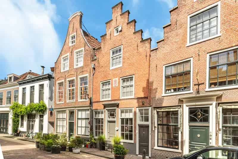 Huis te koop Haarlem Centrum: Rijksmonument 3 slaapkamers 2 badkamers