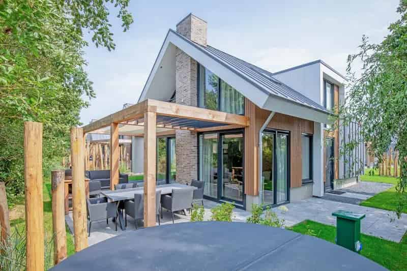 Luxe Villa Europarcs De Koog 3 slaapkamers 2 badkamers Hot Tub