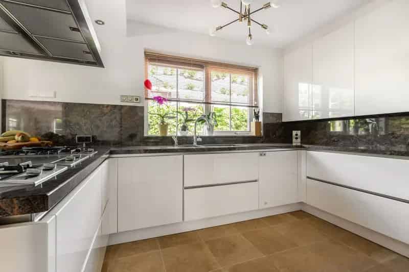 Huis te koop: IJweg 999-A 2133 ME Hoofddorp | Funda