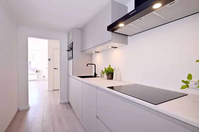 Huis te koop Deventer Voorstad: Moderne Tussenwoning nabij Station