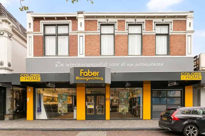 Winkelruimte met 2 Bovenwoningen te Veendam