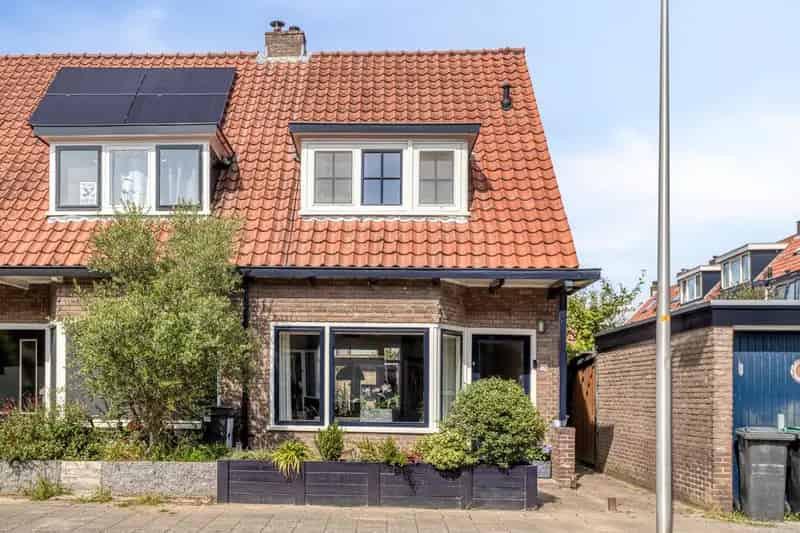 Jaren 30 woning Deventer 3 slaapkamers tuin nabij centrum