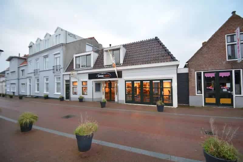 Garagebox Oostkapelle Opslagruimte te Huur