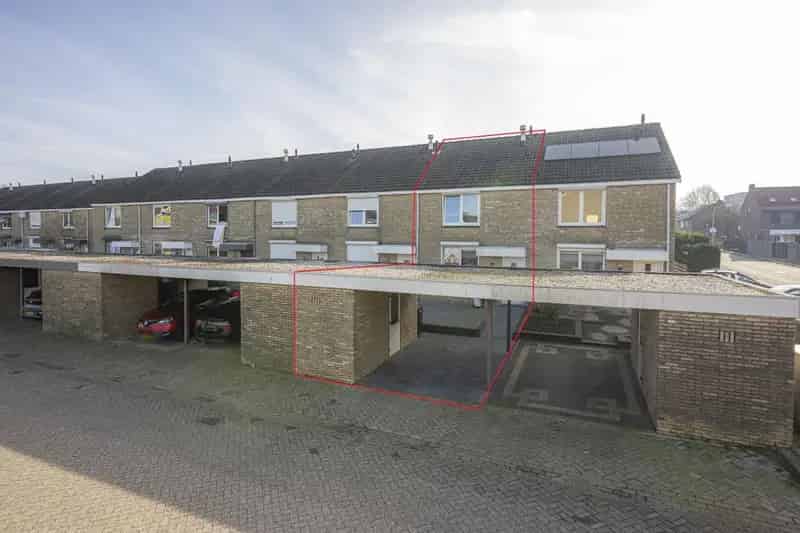 Instapklare Tussenwoning Terwinselen 3 Slaapkamers