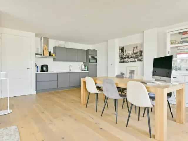 Portiekwoning Appartement 82m2 te Huur Ouderkerk aan de Amstel