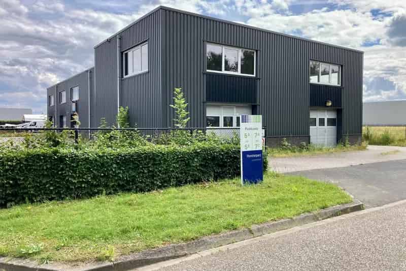 Bedrijfshal te koop Zeewolde 72m2