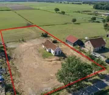 Bouwkavel 4460m² nabij Tjongervallei