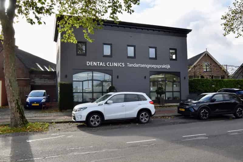 Kantoorruimte Huizen 147m2 te huur