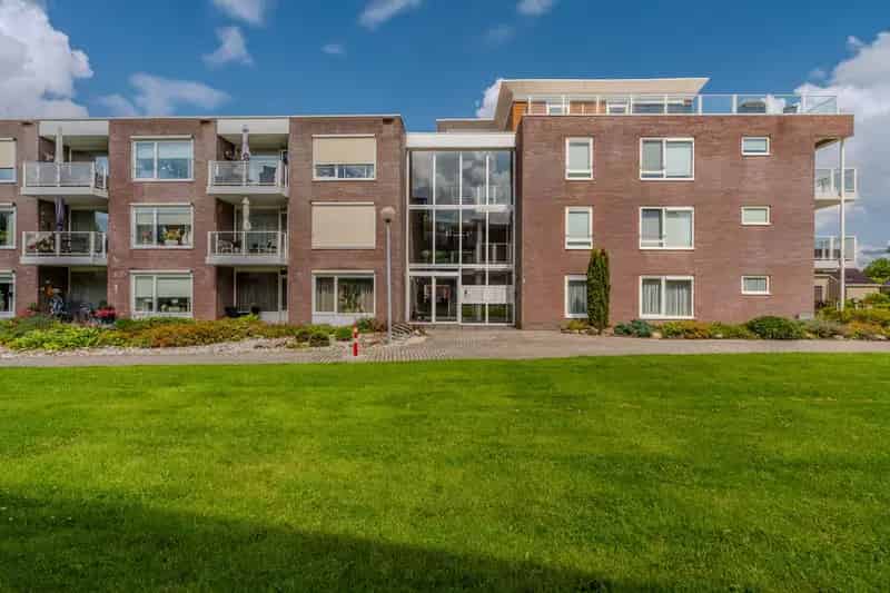 Vierkamerappartement Beerta  Garage  Uitzicht Hoofdstraat