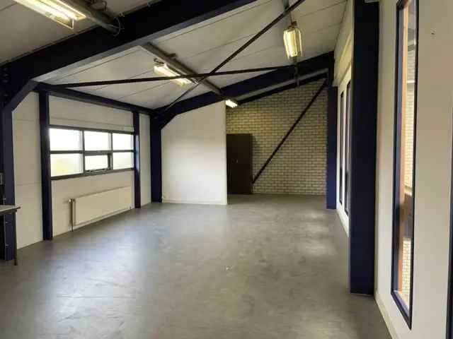 Bedrijfshal te Huur Harlingen 560m2