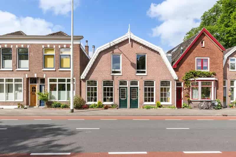 Halfvrijstaande woning Alkmaar aan het water 2 slaapkamers