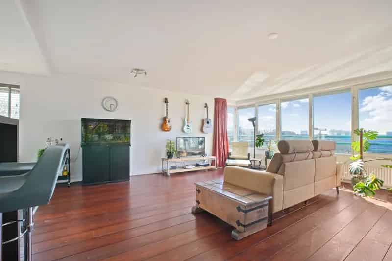 3 Kamer Appartement Amsterdam 93m2 Balkon Eigen Parkeerplaats