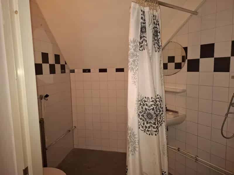 Nette woning nabij Goffertpark en voorzieningen