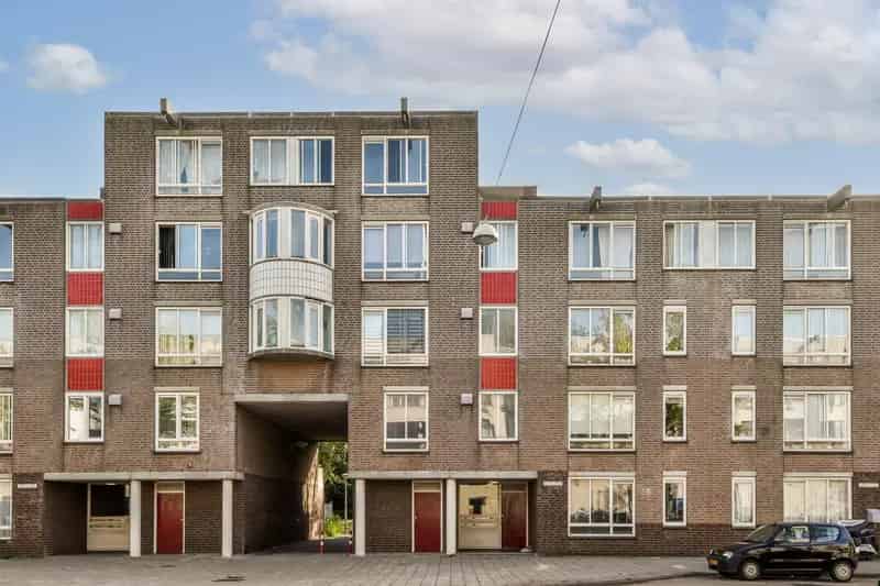 Appartement te koop: Barbusselaan 323 1102 TW Amsterdam | Funda