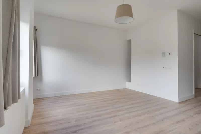 Utrecht Appartement 38m2  Volledig gestoffeerd  Dakterras