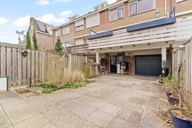 Huis te koop Benthuizen 6 kamers 170m2 Groene Hart