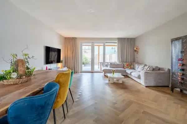 Modern huis Enschede Centrum 4 slaapkamers 2 badkamers