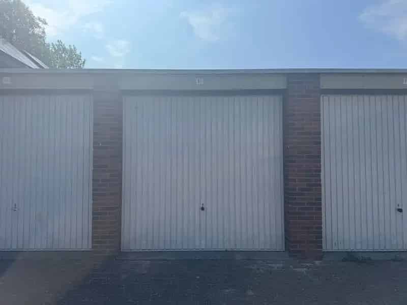 Garagebox Almere Haven - Ruime Opslag - Gratis Parkeren