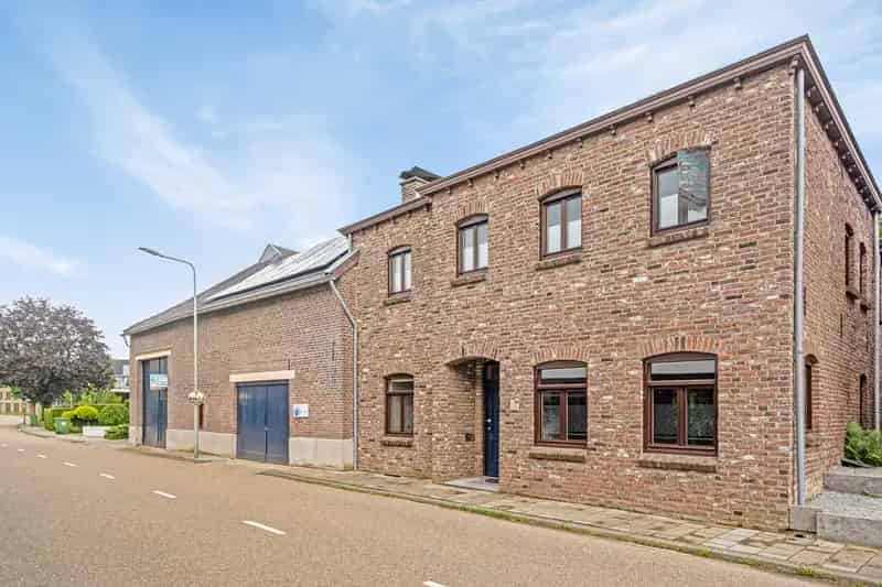 Kantoor Geulle Hussenbergstraat: Wonen en Werken Combinatie