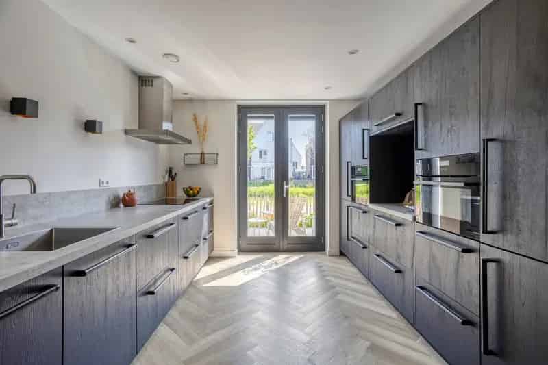 Huis te koop Wateringen 5 slaapkamers 144m2 moderne keuken tuin